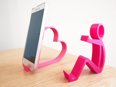 3D печать персонализированных держателей для смартфонов